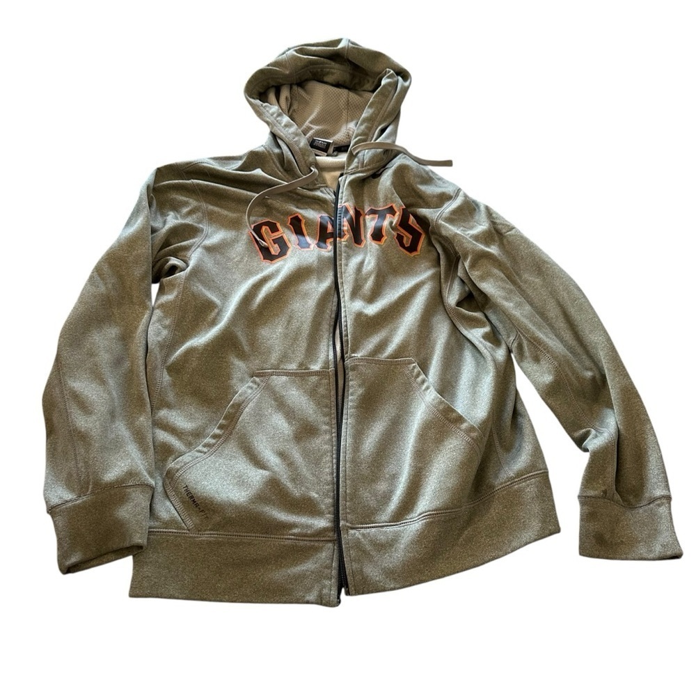 Nike Giants Hoodie with Front Pockets